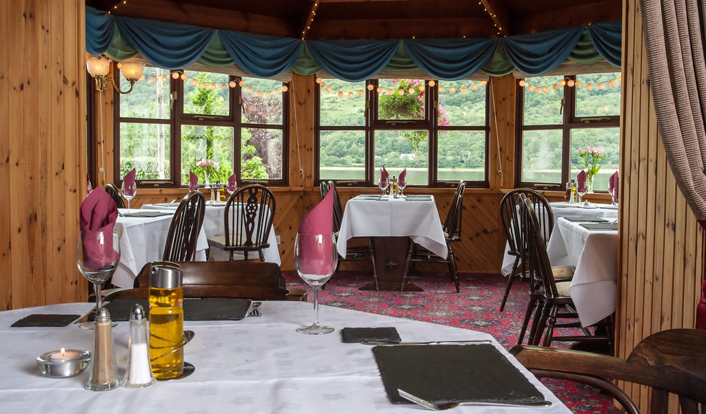Cairndow Stagecoach Inn Exterior photo
